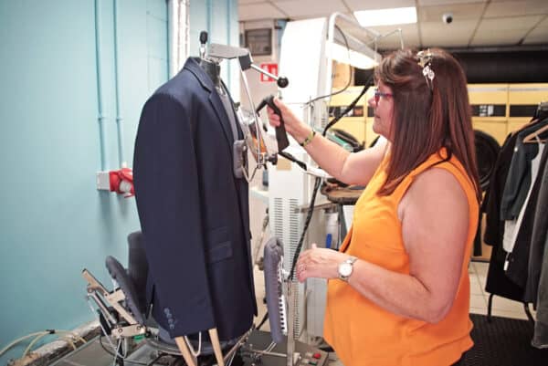 Oscars Dry Cleaners